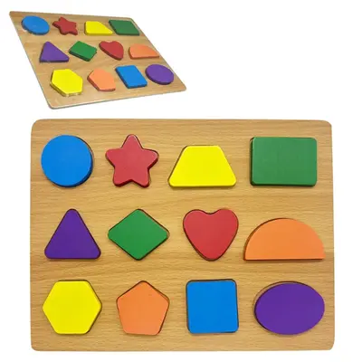 TABULEIRO DIDATICO DE ENCAIXE FORMAS GEOMETRICAS DE MADEIRA COM 13 PECAS 30X22,5CM