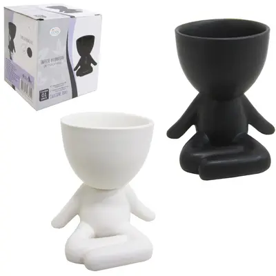 VASO DECORATIVO ROBERT PLANT SENTADO DE PORCELANA PRETO/BRANCO 9,8X10CM