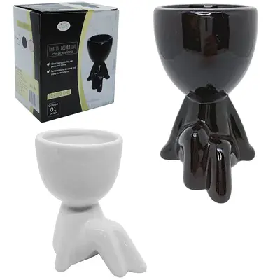 VASO DECORATIVO ROBERT PLANT SENTADO DE PORCELANA PRETO / BRANCO 11X7,5X9CM