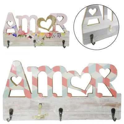 PORTA CHAVE DE MADEIRA AMOR COM 3 GANCHOS DE METAL 30X15CM