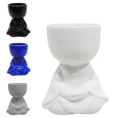 VASO DECORATIVO ROBERT PLANT SENTADO KIMONO DE PORCELANA 12X9X7,5CM