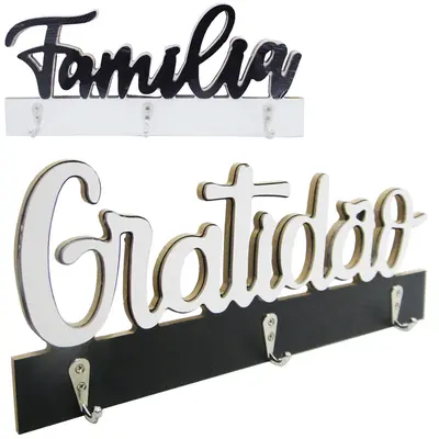 PORTA CHAVE DE MADEIRA FAMILIA / GRATIDAO COM 3 GANCHOS DE METAL 30X12,5CM