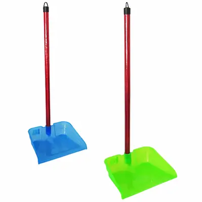 PA DE LIXO DE PLASTICO TRANSCOLOR CABO MADEIRA 66,6X24,6X18CM