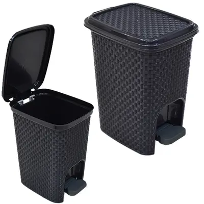 LIXEIRA COM PEDAL RETRATIL DE PLASTICO RETANGULAR RATTAN PRETO 7L