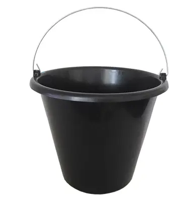BALDE DE PEDREIRO GRADUADO DE PLASTICO REDONDO PRETO COM APOIO E ALCA DE METAL 20L