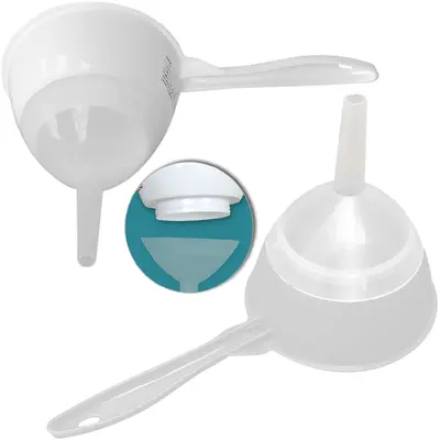 PENEIRA COADOR CABO PLASTICO COM FUNIL BRANCO 25,5X14X12,5CM DE Ø