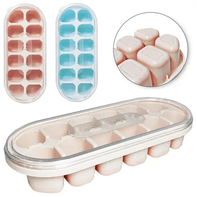 FORMA DE GELO COM 12 CAVIDADES RETANGULAR DE SILICONE / PLASTICO COM TAMPA 19X8X3,5CM