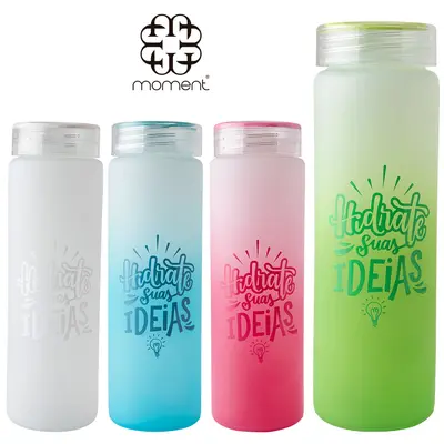 GARRAFA DE VIDRO FRASES COM TAMPA DE ACRILICO E ALCA DE SILICONE 420ML