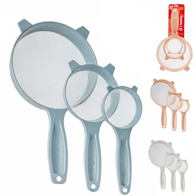 PENEIRA COADOR CABO PLASTICO COM 3 PECAS 15 / 9 / 6,5CM DE Ø