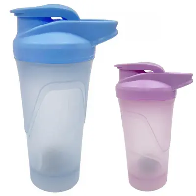 COQUETELEIRA SHAKEIRA DE PLASTICO COM MISTURADOR / ESFERA 700ML