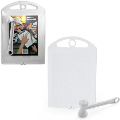 TABUA DE CORTE DE PLASTICO BRANCO GRANDE COM AFIADOR + MARTELO COAMIL 23,3X29,5CM