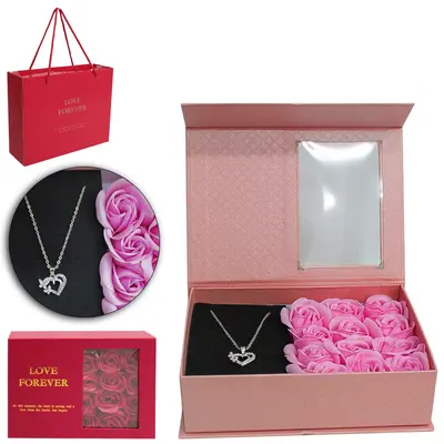 PORTA JOIAS CAIXA COM 12 ROSAS LOVE FOREVER + COLAR NA SACOLA 18X13X4,5CM