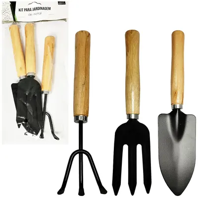 KIT PARA JARDIM COM PA + GARFO E ANCINHO / RASTELO CABO MADEIRA 3 PECAS NA SOLAPA