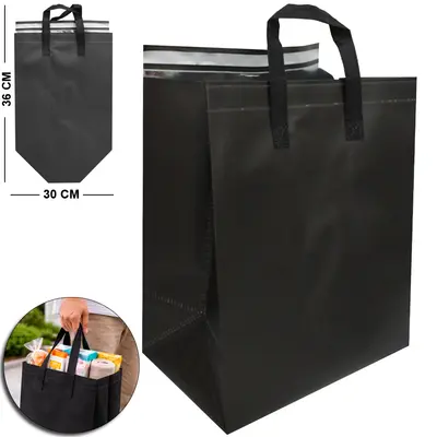 SACOLA TERMICA RETANGULAR GRANDE COM AUTOADESIVO + ALCA TNT PRETA 21,6L 36X30X20CM