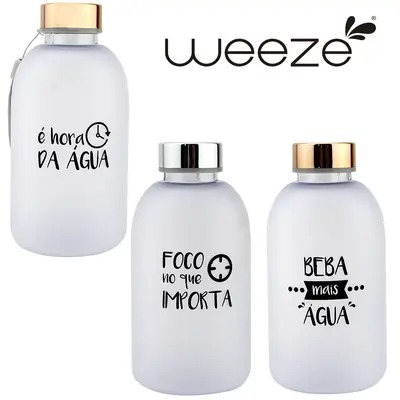 GARRAFA SQUEEZE DE PLASTICO AS EMBORRACHADO FRASES COM TAMPA + ALCA WEEZE METALIZADO 600ML