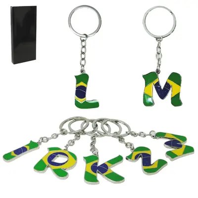 CHAVEIRO DE METAL ALFABETO BRASIL 10,5CM NA CAIXA