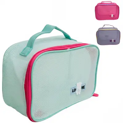 NECESSAIRE DE PVC RETANGULAR LOVE COM ALCA E ZIPER VERSY 22X15X9CM