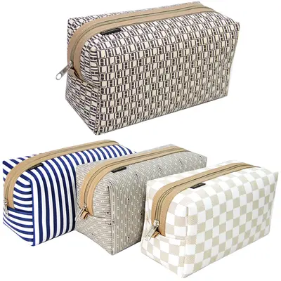 NECESSAIRE RETANGULAR UNISSEX ESTAMPAS SORTIDAS COM ZIPER 22,5X12X10CM