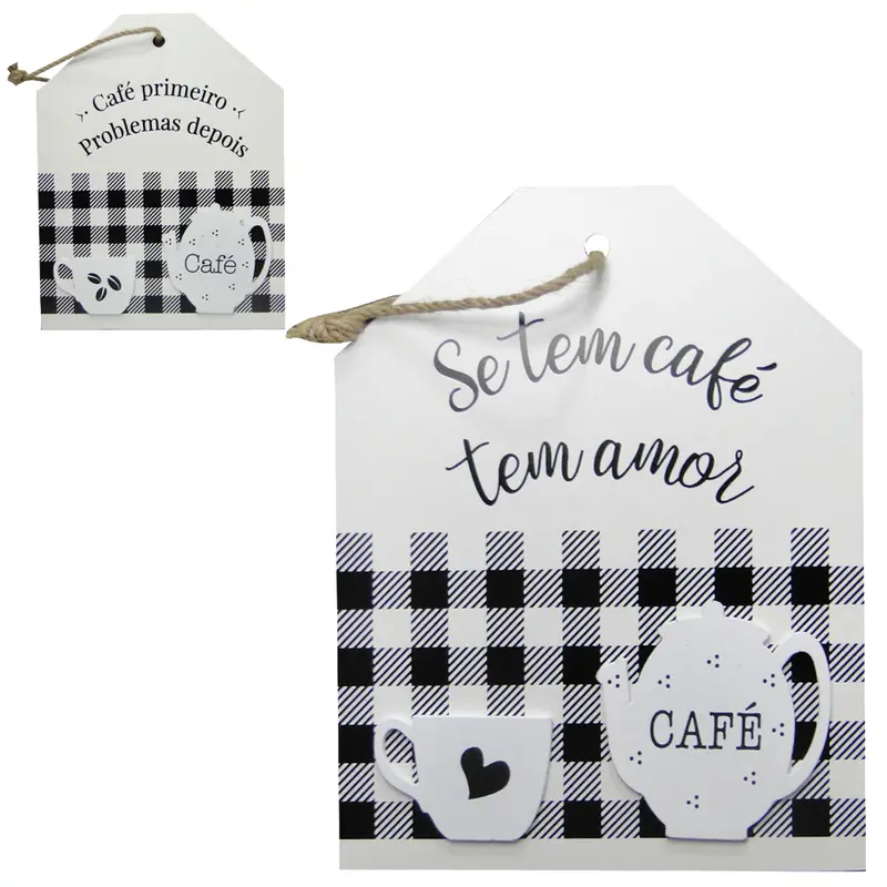 ENFEITE PLACA COM BULE + XICARA DE MADEIRA FRASES CAFE PARA PENDURAR 21,5X16,8CM