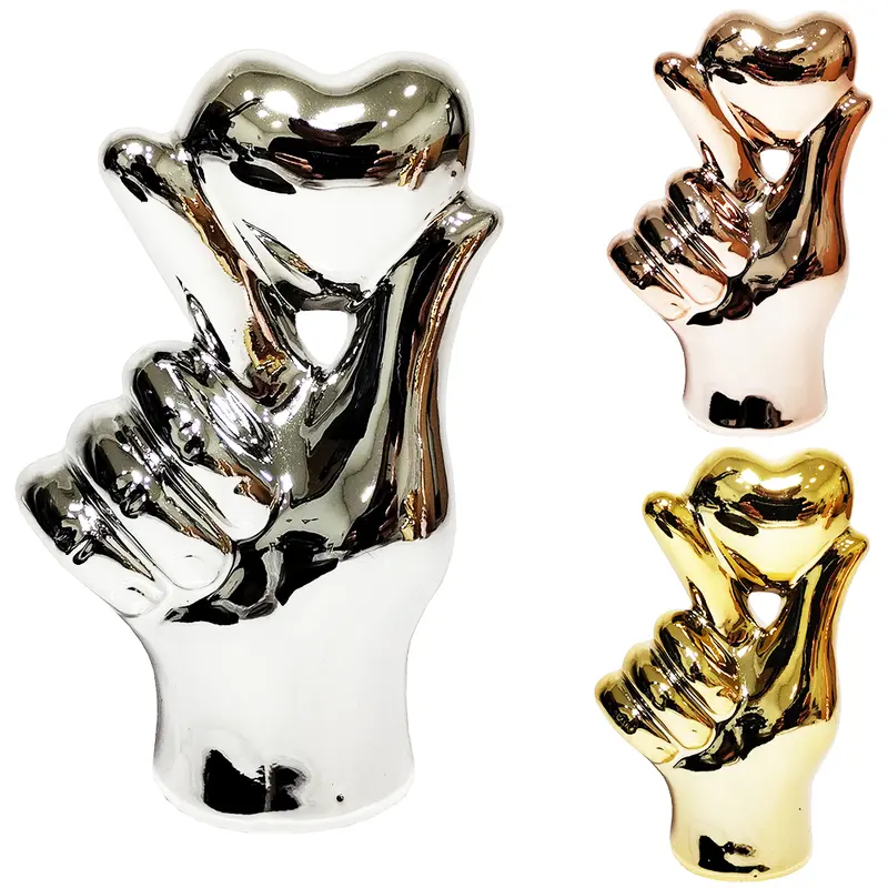 ENFEITE MAO COM CORACAO DE PORCELANA METALIZADO 12X7,5X4,5CM