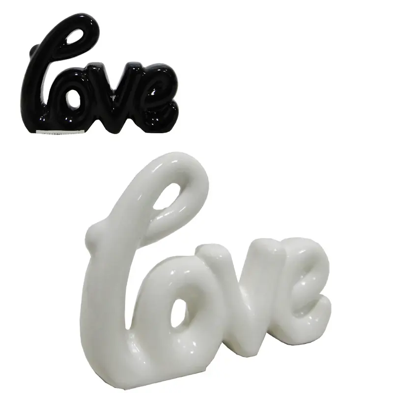 ENFEITE LOVE DE PORCELANA PRETO / BRANCO 15X11X3CM