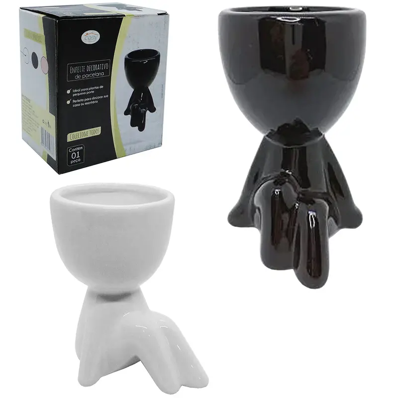 VASO DECORATIVO ROBERT PLANT SENTADO DE PORCELANA PRETO / BRANCO 11X7,5X9CM