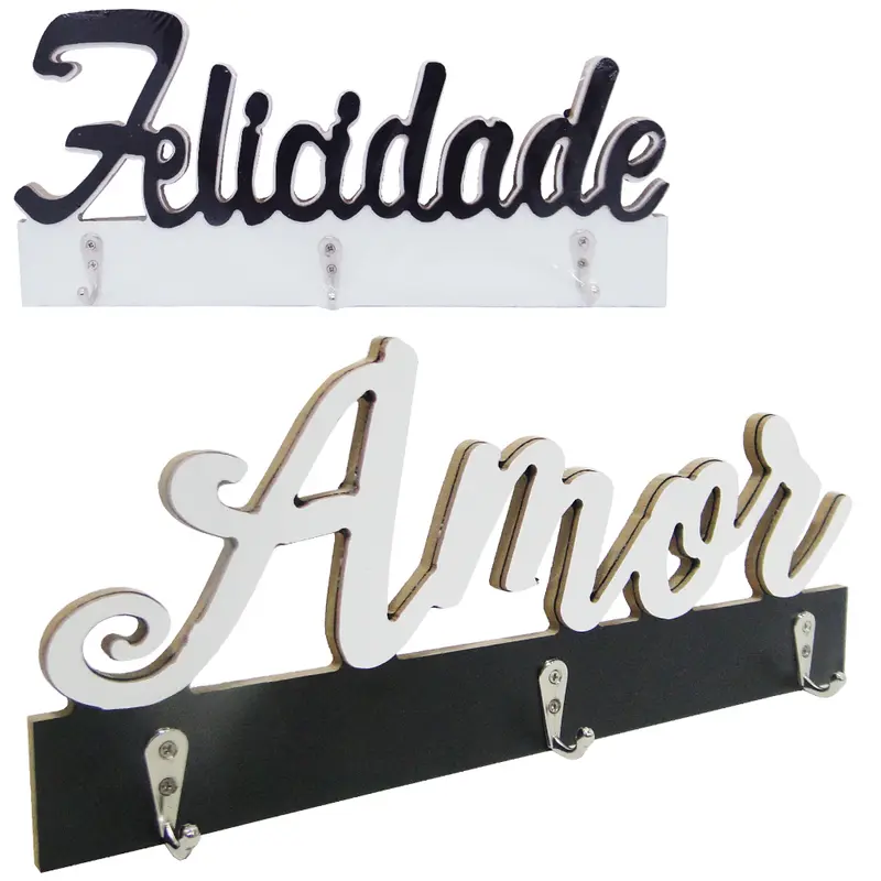 PORTA CHAVE DE MADEIRA AMOR / FELICIDADE COM 3 GANCHOS DE METAL 30X14CM