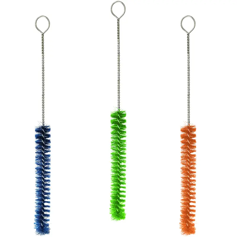 ESCOVA LAVA MAMADEIRA / GARRAFA DE NYLON CABO METAL 28X2CM