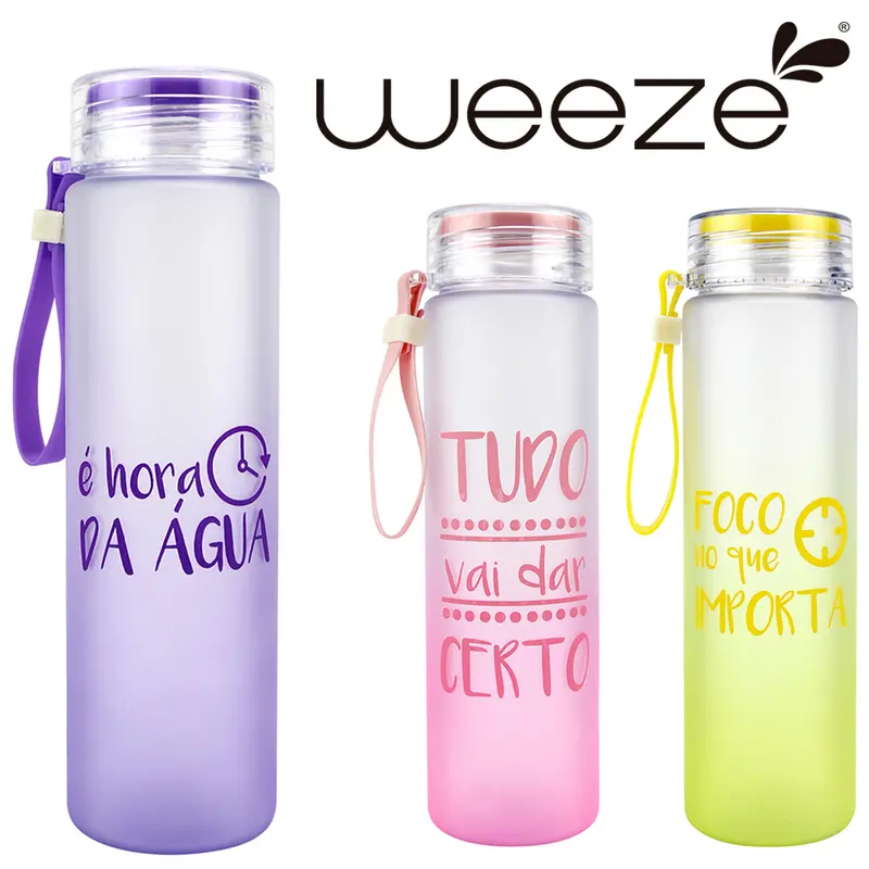 GARRAFA SQUEEZE DE PLASTICO AS FRASES COM TAMPA + ALCA DE SILICONE 500ML