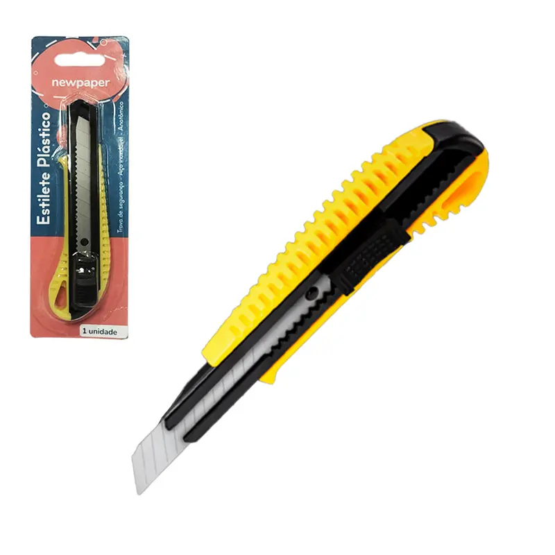 ESTILETE LAMINA LARGA 18MM DE PLASTICO COM TRILHO DE METAL NEWPAPER 15,5CM