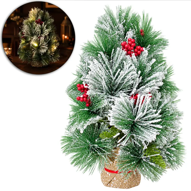 SACO DE RAFIA / ENFEITE DE MESA MINI ARVORE NEVADA COM FRUTOS + LED A BATERIA 35X22CM