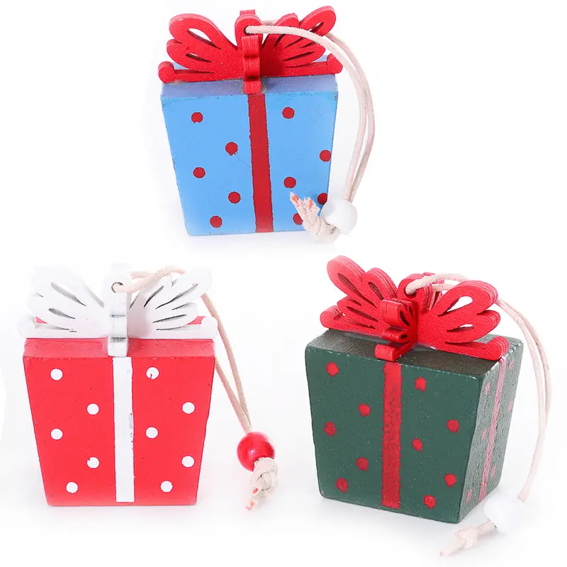 ENFEITE PENDURAR CAIXA DE PRESENTE DE MADEIRA SORTIDOS DE NATAL 5X3X6CM