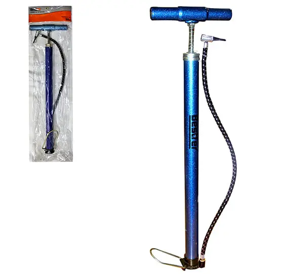 BOMBA DE AR MANUAL PARA INFLAVEIS COM PE E PUNHO DE METAL 60PSI