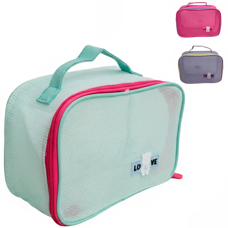 NECESSAIRE DE PVC RETANGULAR LOVE COM ALCA E ZIPER VERSY 22X15X9CM