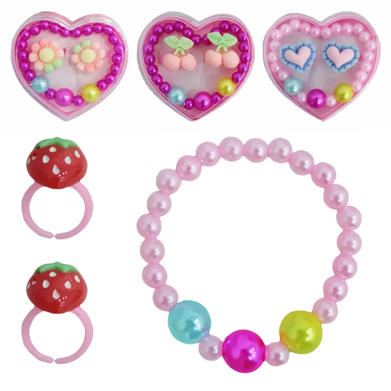KIT BELEZA / BIJUTERIA INFANTIL COM PULSEIRA + 2 ANEIS